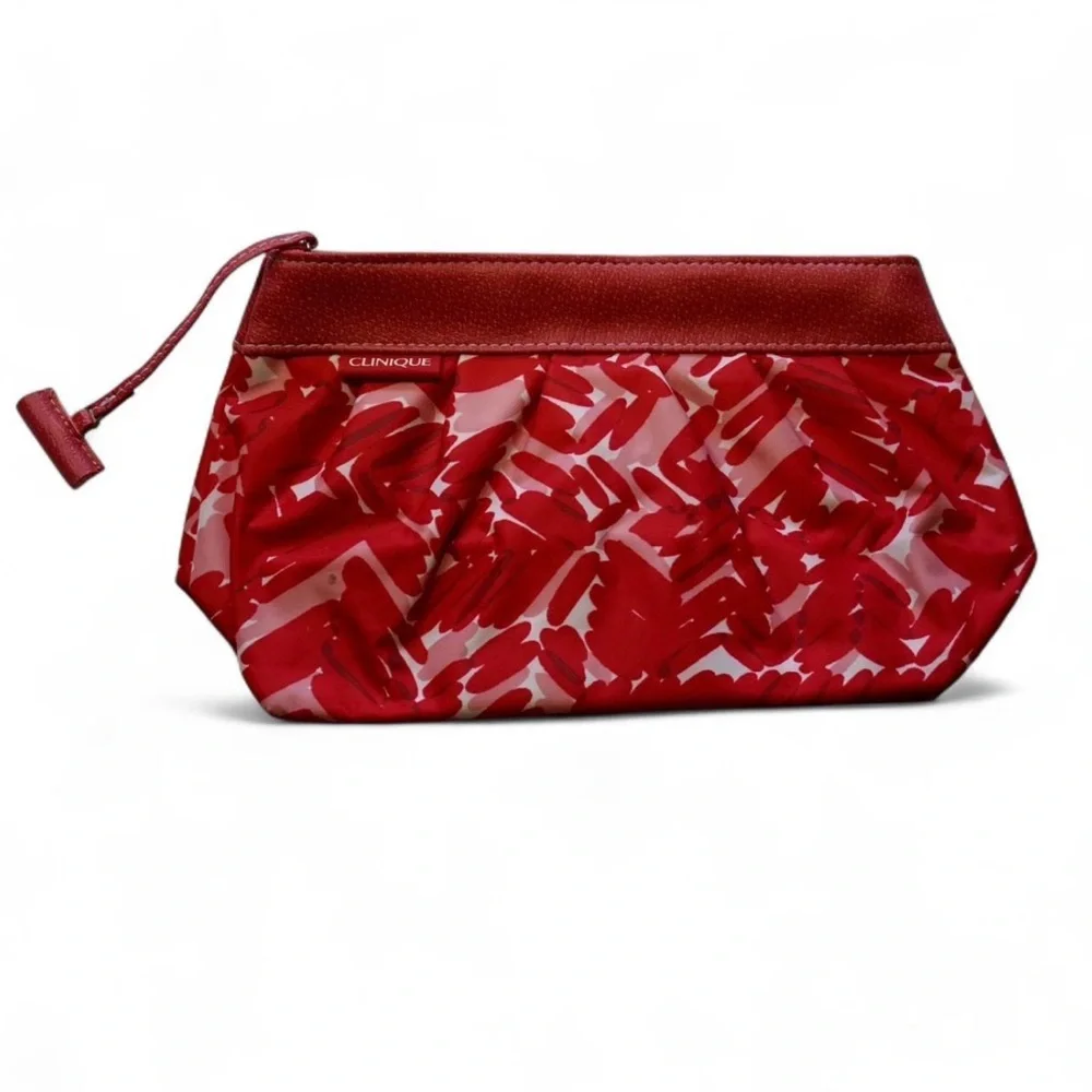 💚 CLINIQUE Pink/Red/White Pattern Makeup Bag (OS)